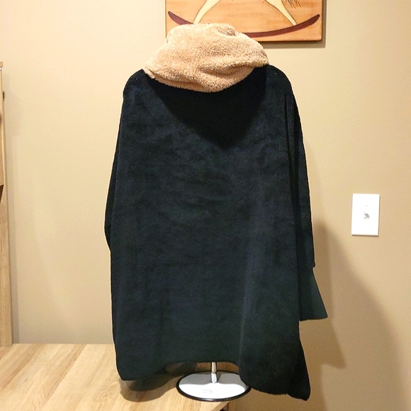 Emery Rose : Black and Tan Open Front Fuzzy Hooded Teddy Sweater Jacket XL - Picture 5 of 7